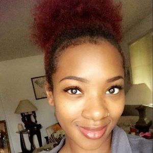 Meet your Posher, Nyemah